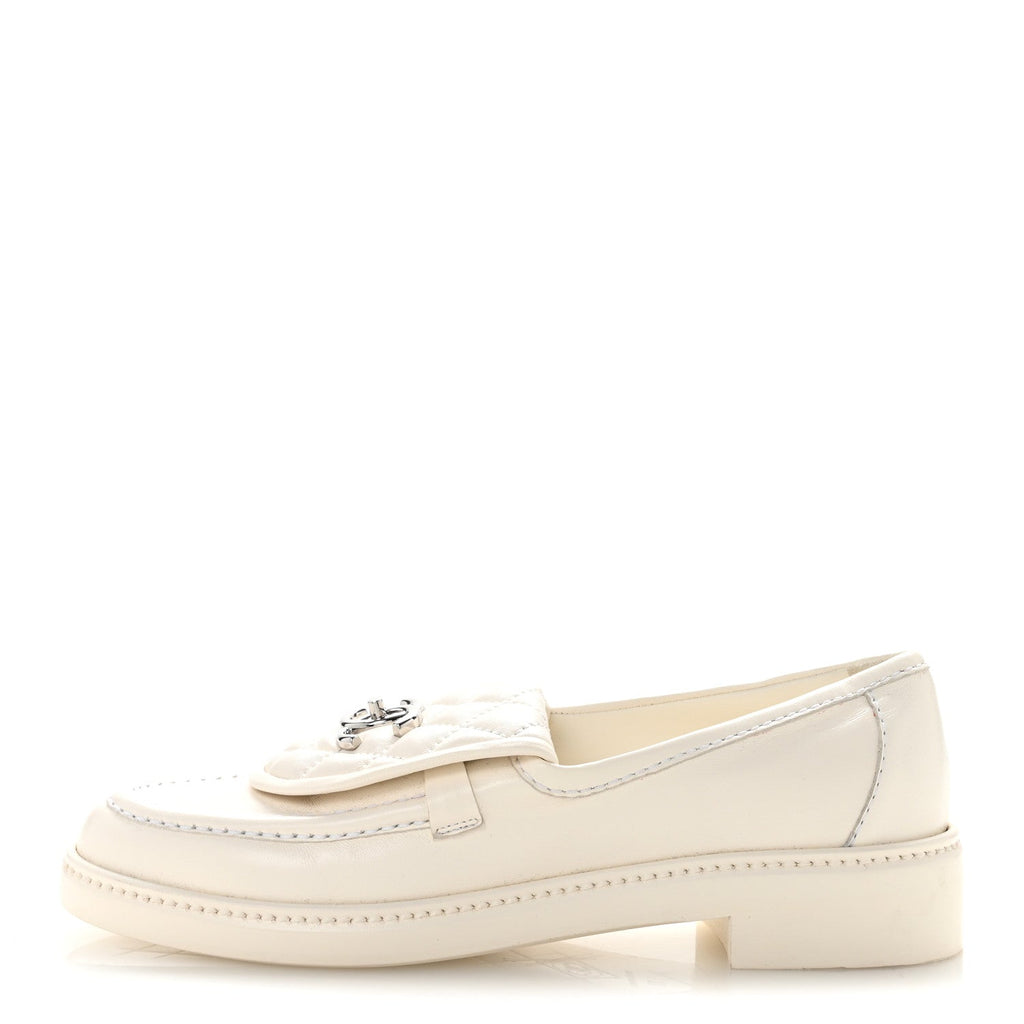 Lambskin Quilted CC Turnlock Loafers 37 White