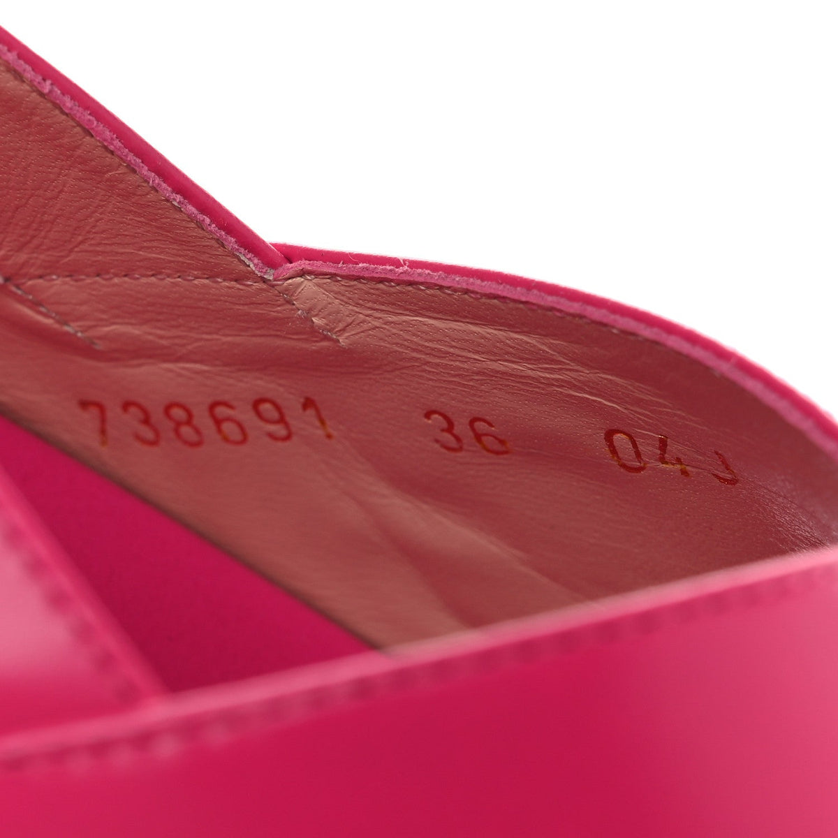 Calfskin Elizabeth Nappa Charlotte Logo Slingback Sandals 36 Fancy Fuchsia