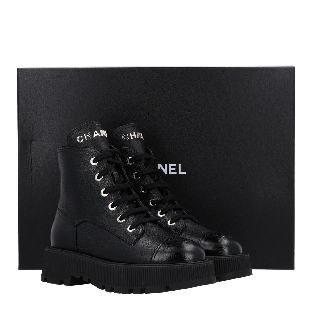Grained Calfskin Shiny Calfskin CC Lace Up Combat Boots 40.5 Black