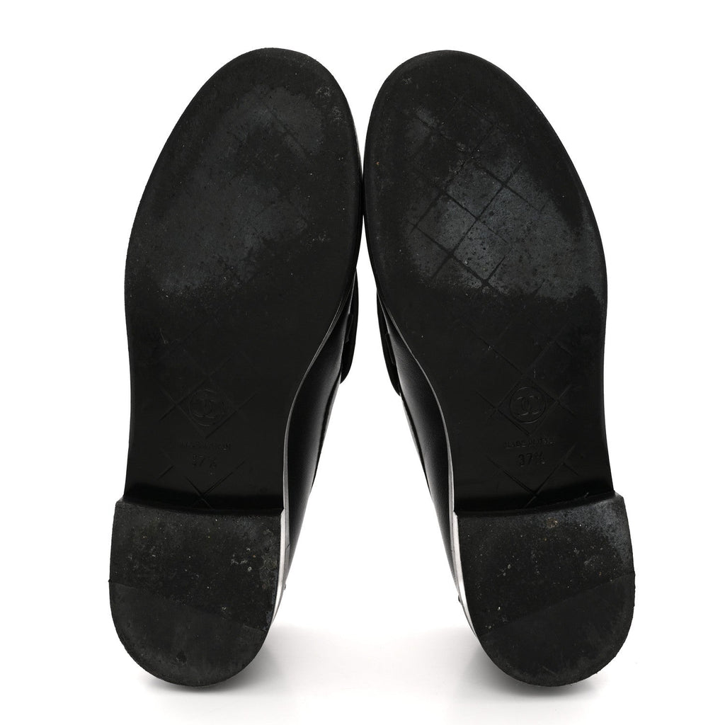 Lambskin Quilted CC Turnlock Loafers 37.5 Black 37.5 Black