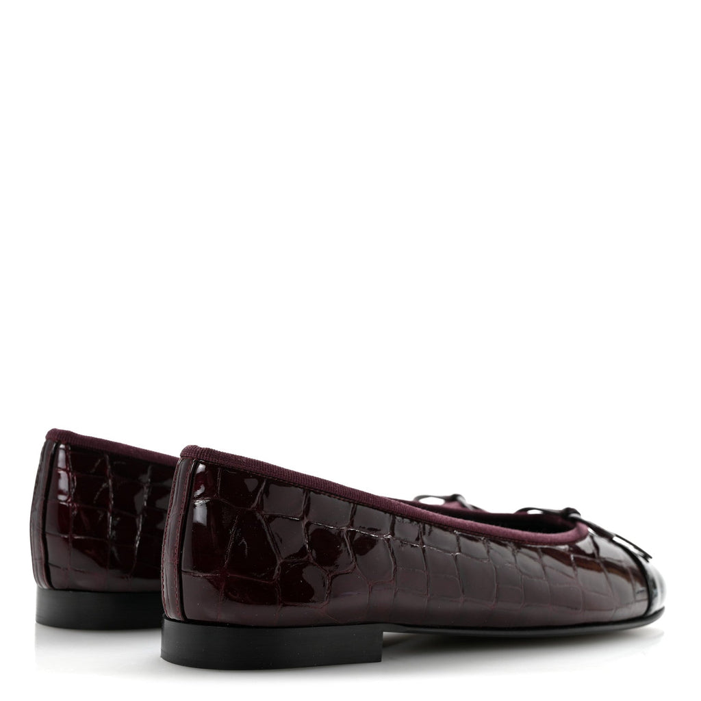 Crocodile Embossed Patent Calfskin Cap Toe CC Ballerina Flats 37.5 Dark Burgundy Black