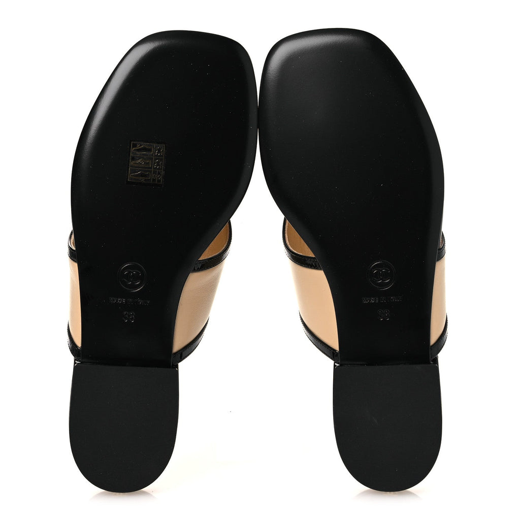 Lambskin Patent Calfskin CC Thong Sandals 38 Beige Black