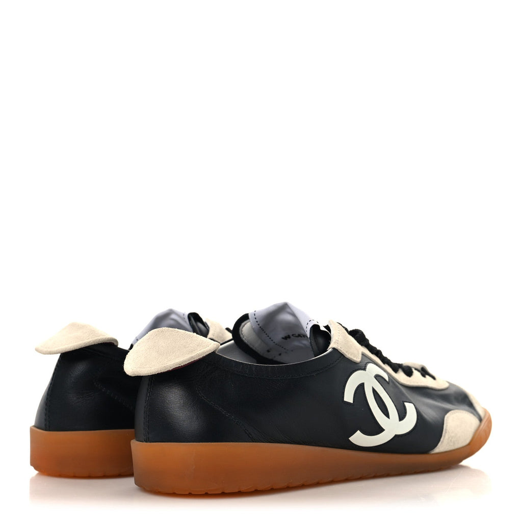 Calfskin Embossed Suede Womens CC Sneakers 37 Black White