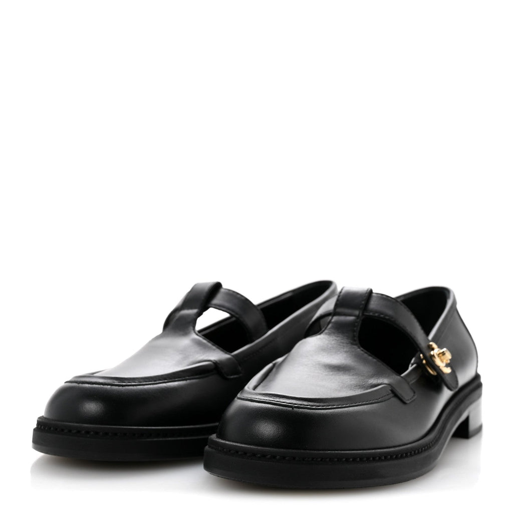 Calfskin CC Turnlock Moccasin Loafers 39 Black