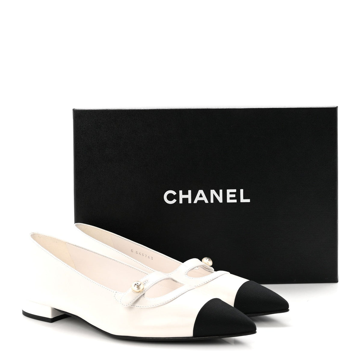 Shiny Lambskin Grosgrain Pearl Mary Janes Flats 37.5 White Black