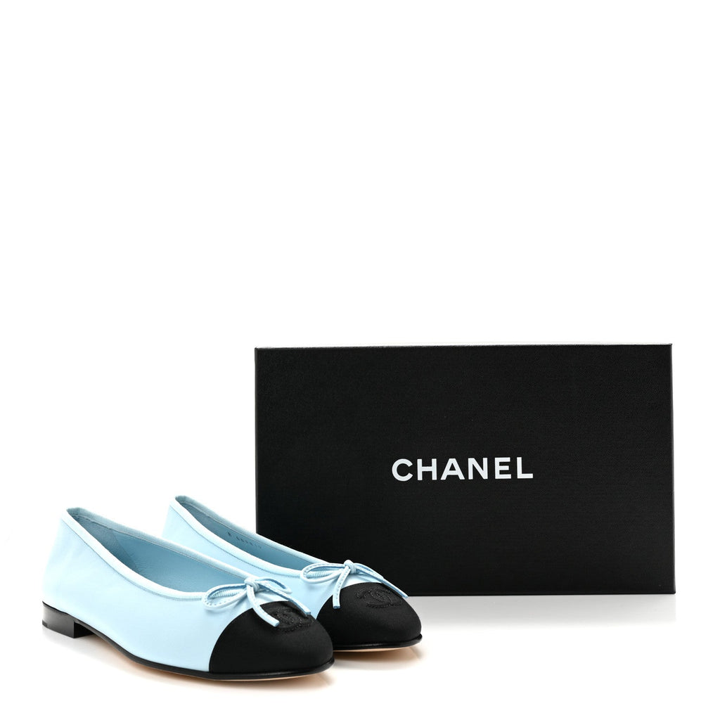 Lambskin Cap Toe CC Ballerina Flats 37.5 Light Blue Black