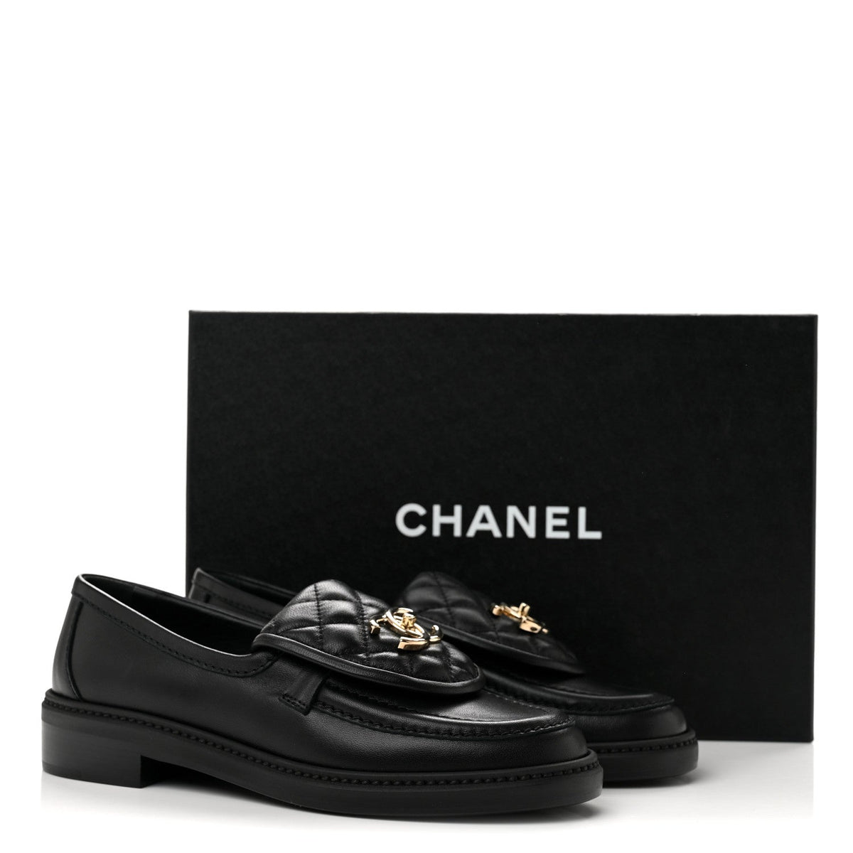 Lambskin Quilted CC Turnlock Loafers 36 Black
