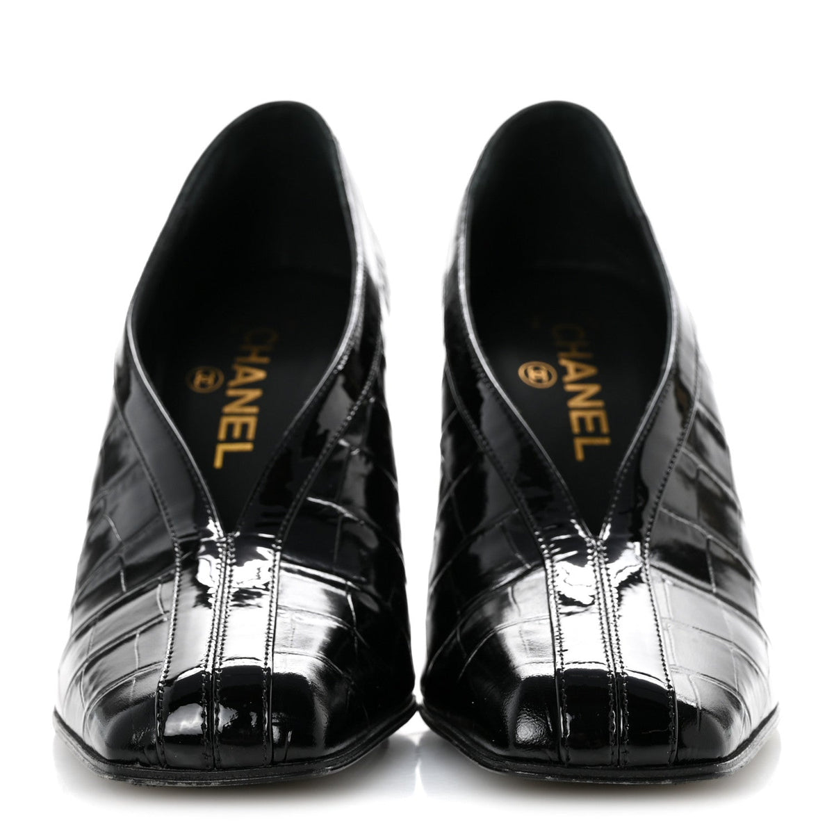 Crocodile Embossed Patent Calfskin Pumps 38 Black