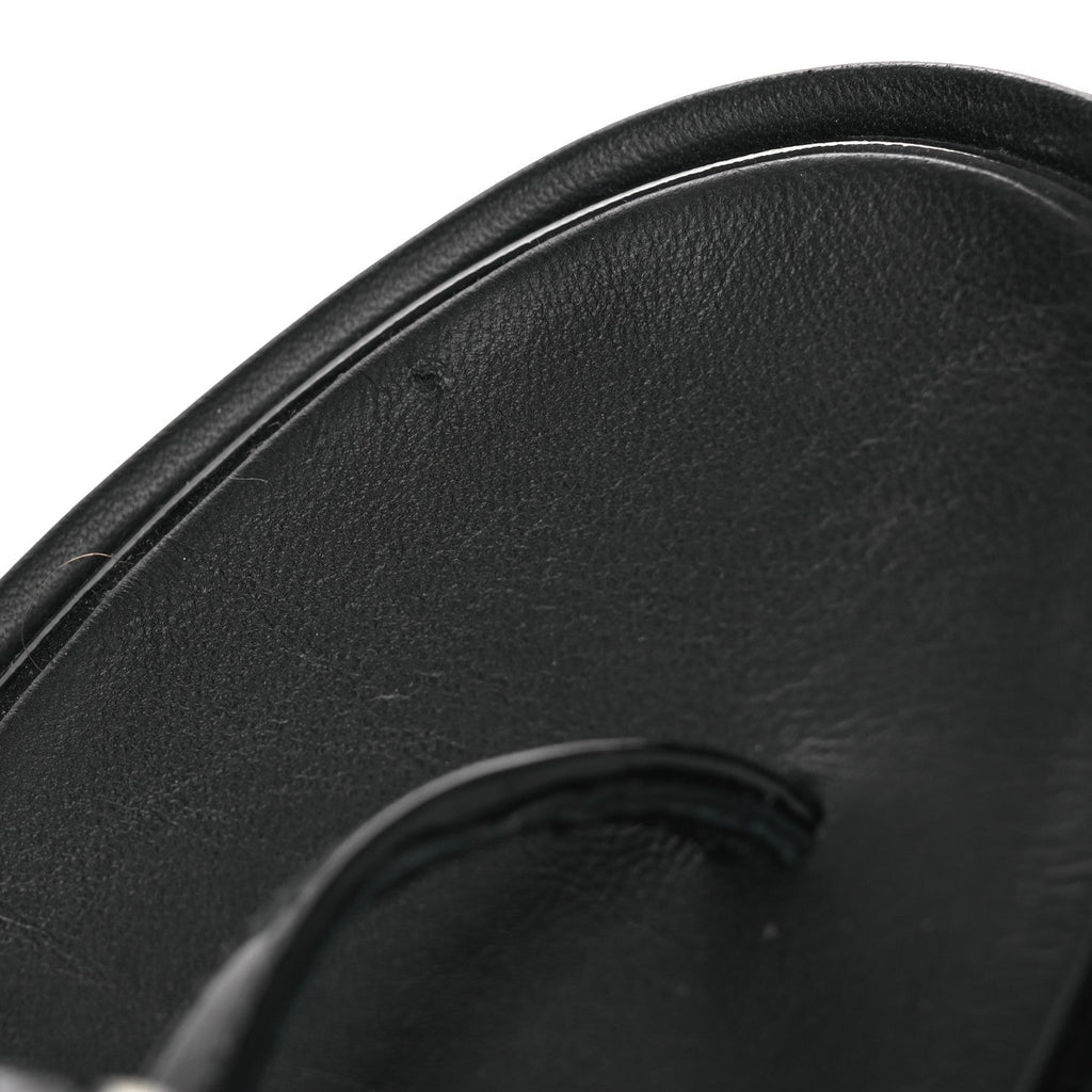 Patent Calfskin Camellia Thong Sandals 37 Black White