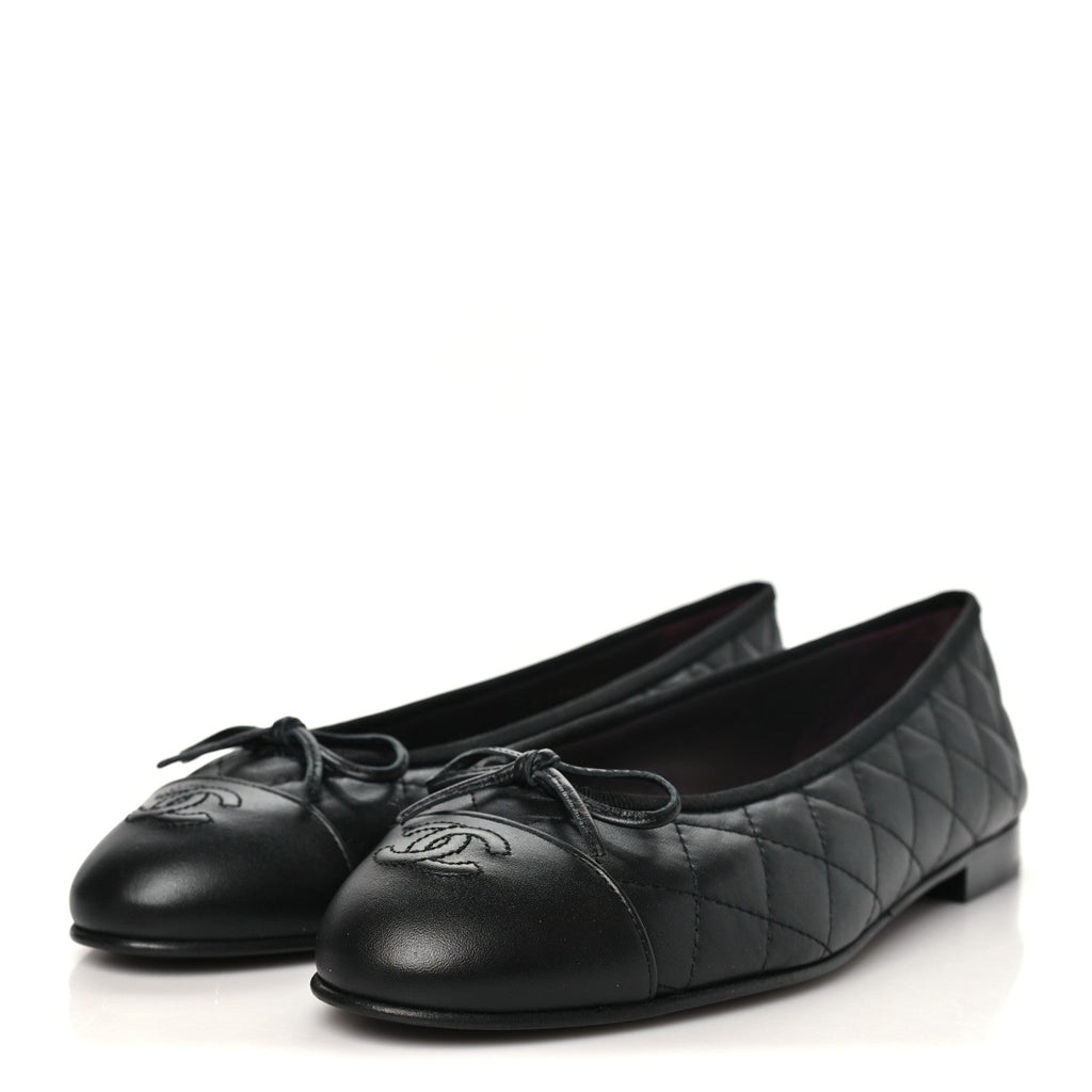 Calfskin Quilted CC Cap Toe Ballerina Flats 40 Black