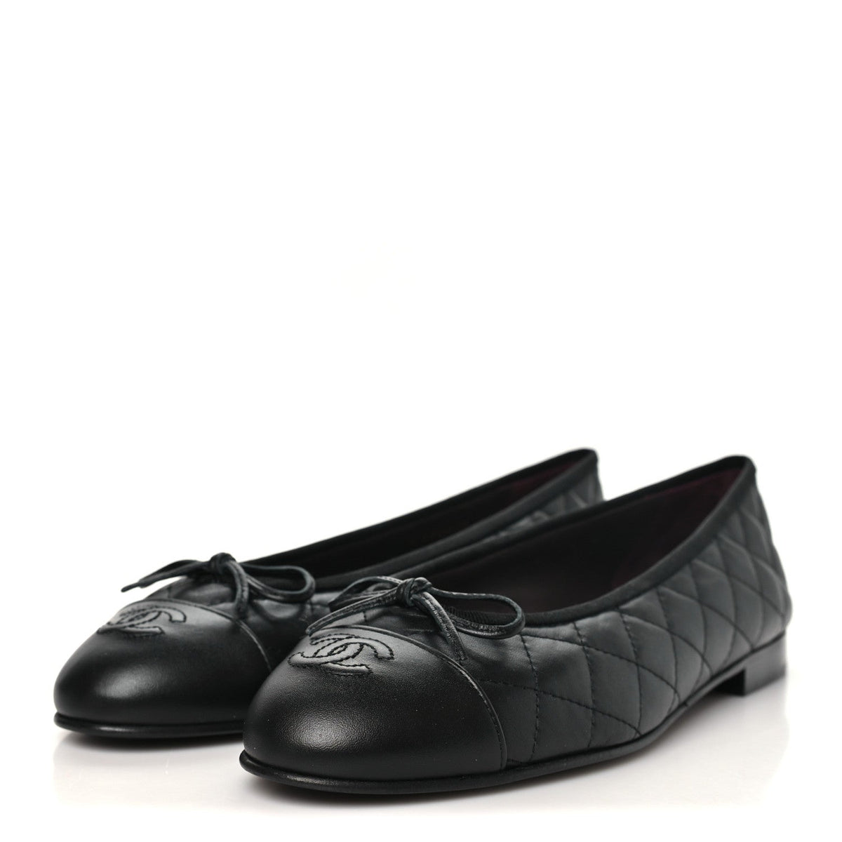 Calfskin Quilted CC Cap Toe Ballerina Flats 40 Black