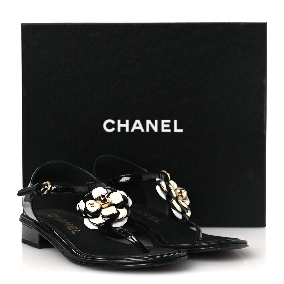 Patent Calfskin Camellia Thong Sandals 37 Black White