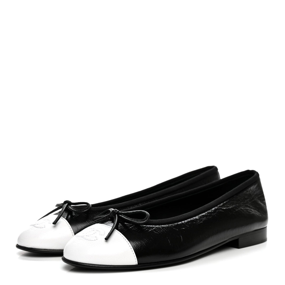 Crumpled Shiny Lambskin Cap Toe CC Ballerina Flats 36.5 Black White