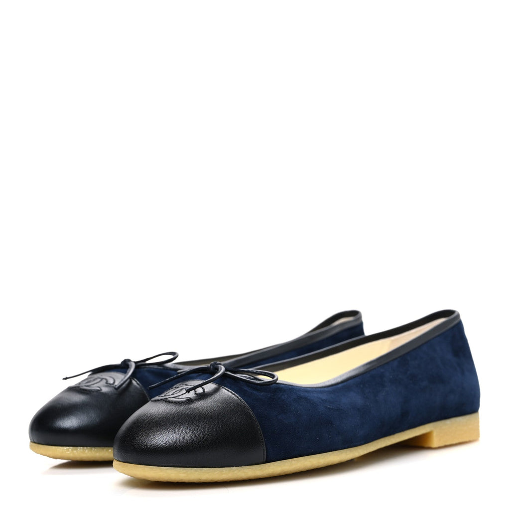 Suede Calfskin Cap Toe CC Ballerina Flats 40 Navy Black
