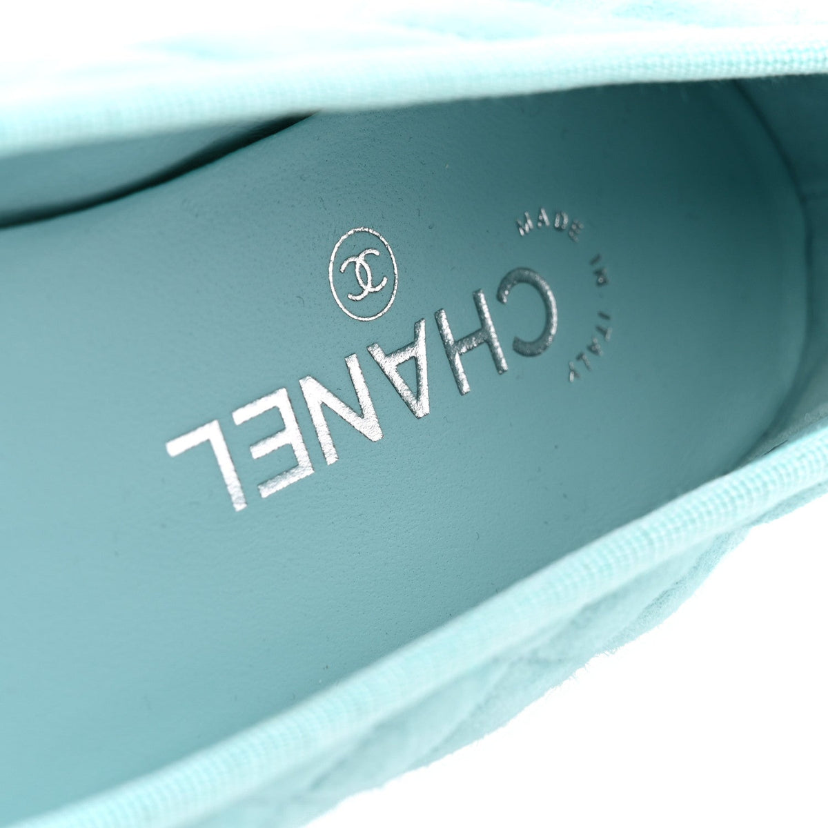 Suede Calfskin Quilted Cap Toe CC Ballerina Flats 41 Light Blue