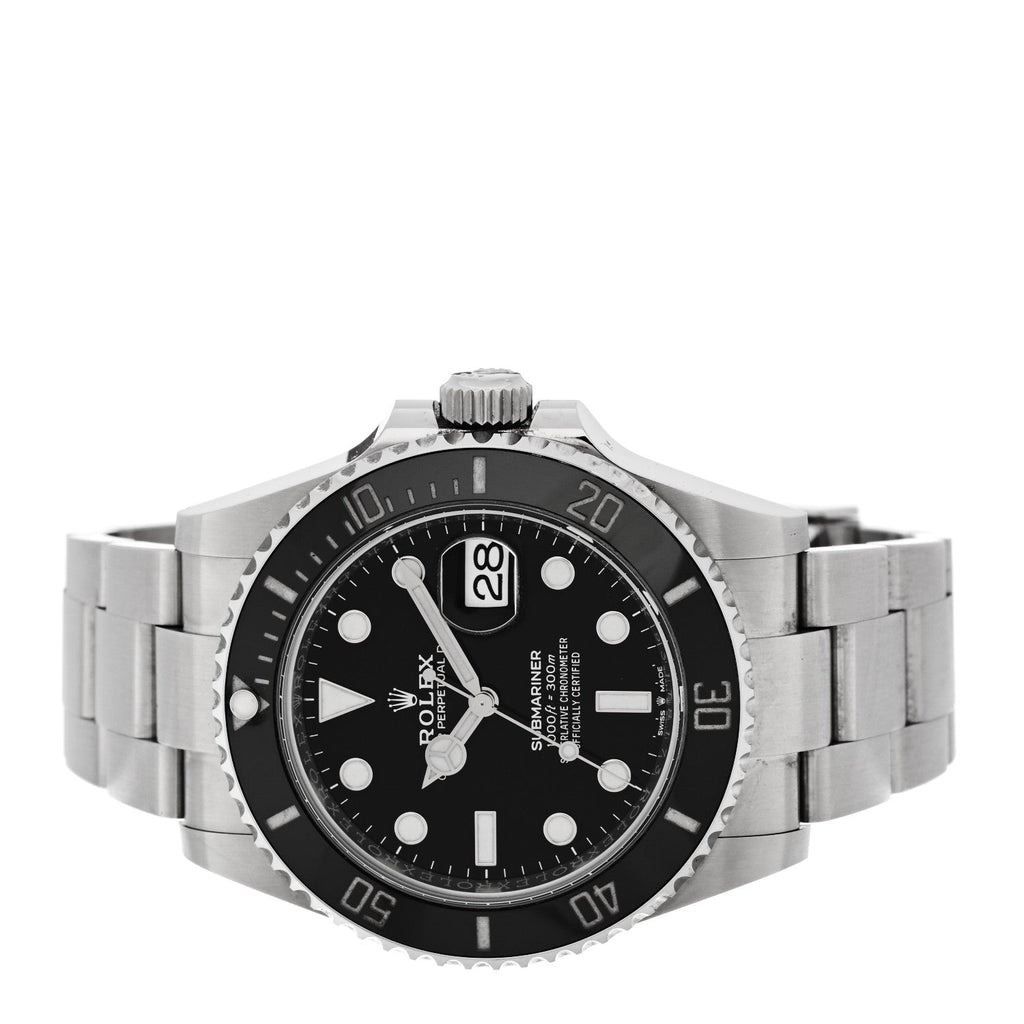 Stainless Steel 41mm Oyster Perpetual Submariner Date Watch Black 126610LN