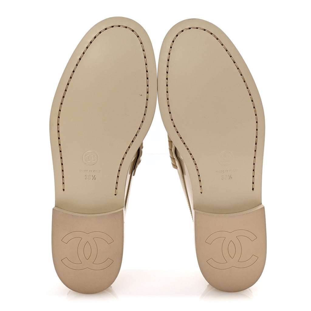 Shiny Calfskin Logo Loafers 38.5 Light Beige