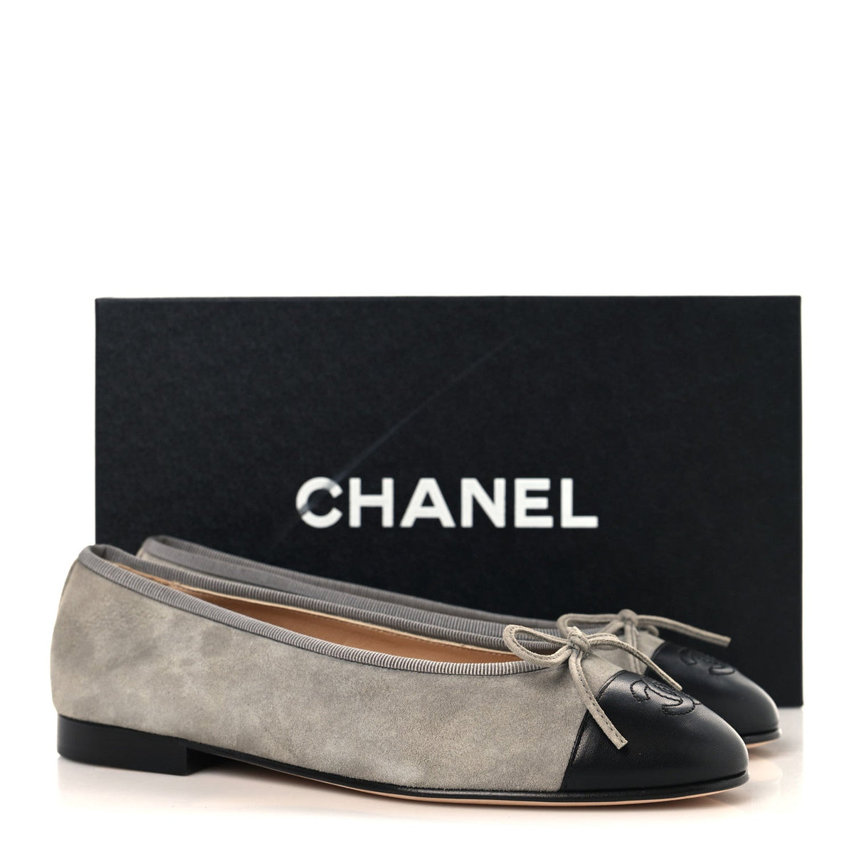 Suede Lambskin Cap Toe CC Ballerina Flats 37 Dark Grey Black