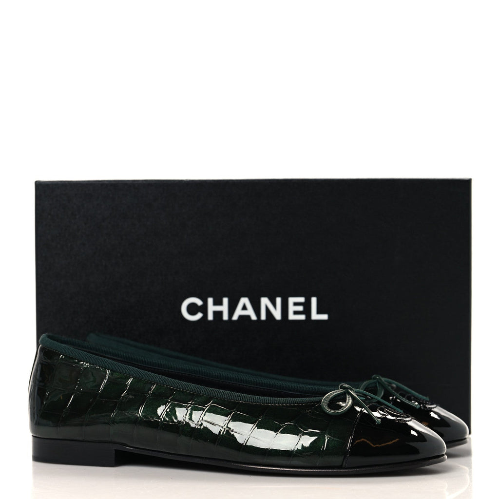 Patent Calfskin Crocodile Embossed Ballerina Flats 38 Dark Green Black