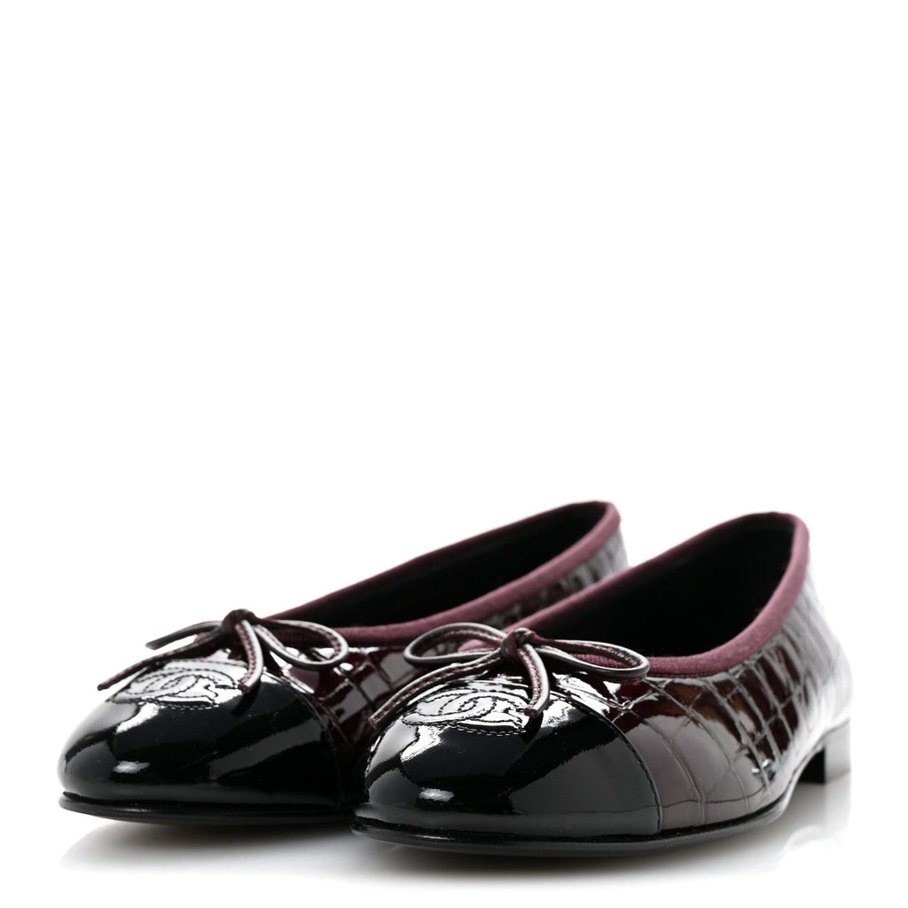 Patent Calfskin Crocodile Embossed Cap Toe CC Ballerina Flats 37 Dark Burgundy Black