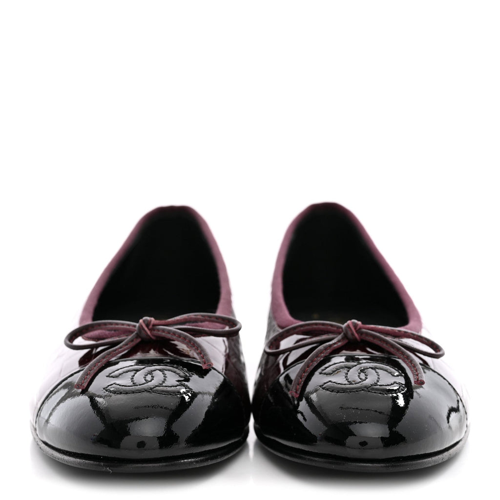 Patent Calfskin Crocodile Embossed Cap Toe CC Ballerina Flats 37.5 Dark Burgundy Black