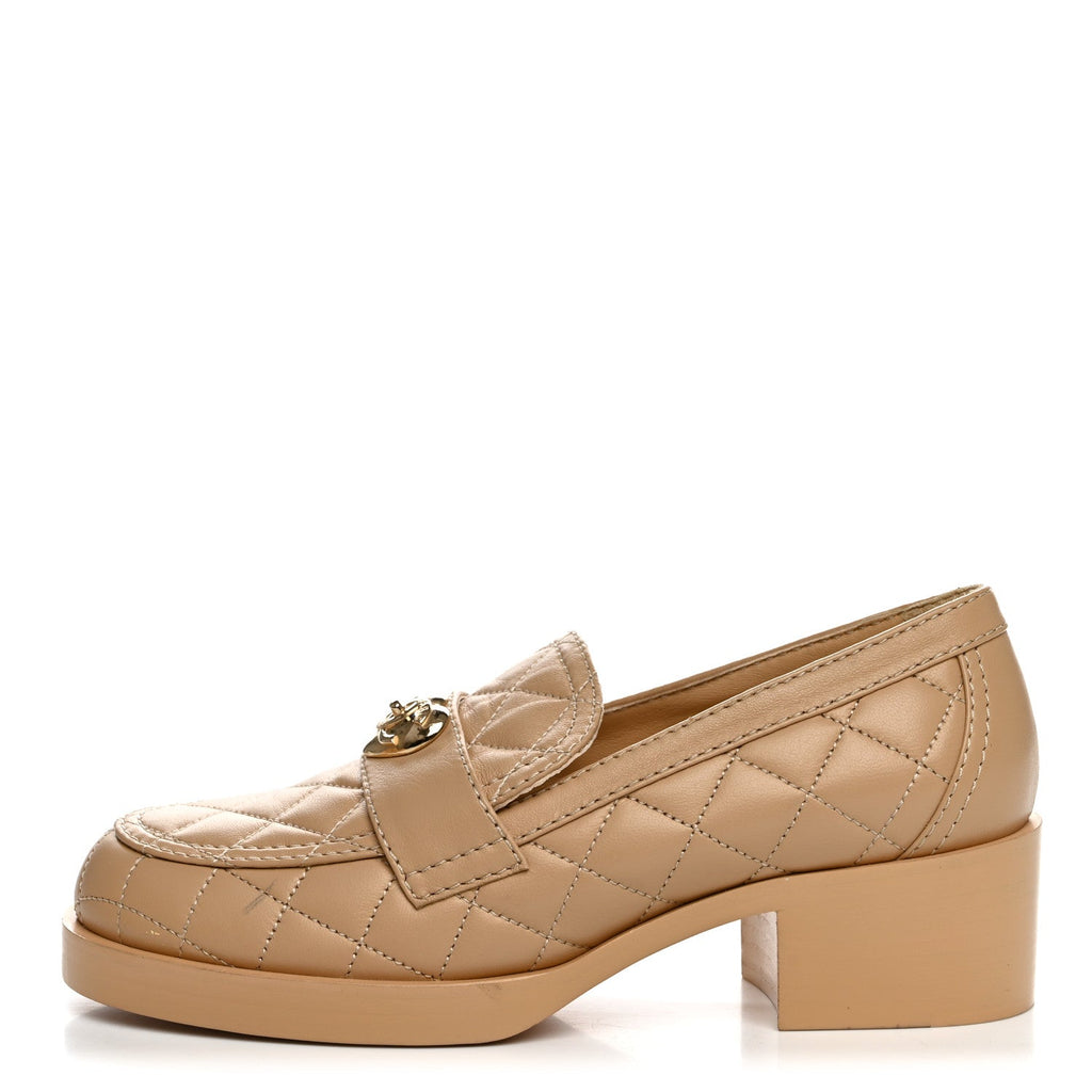 Lambskin Quilted CC Heart Loafers 37 Beige 37 Beige