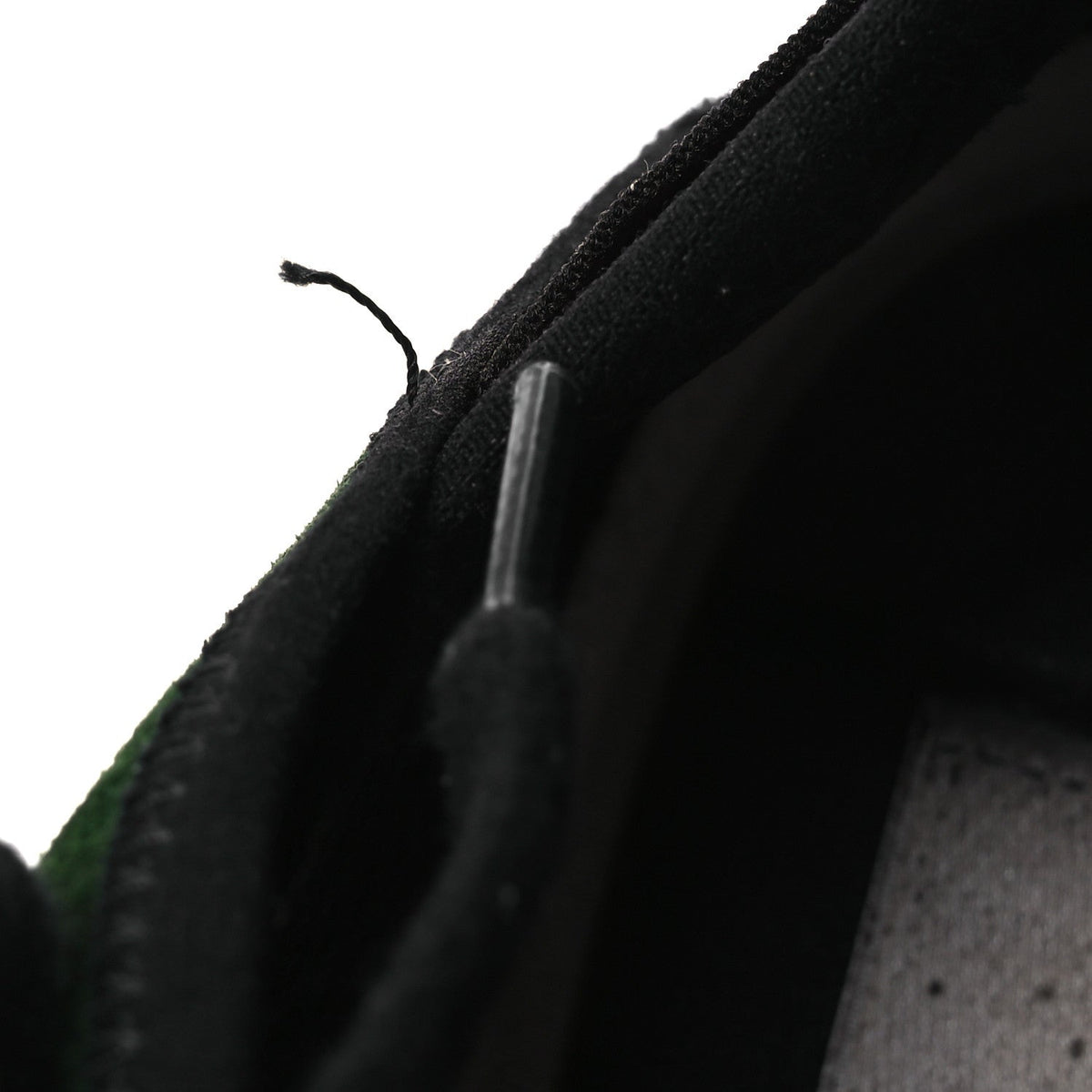 Velvet Calfskin Mixed Fibers CC Sneakers 38 Dark Pink Green