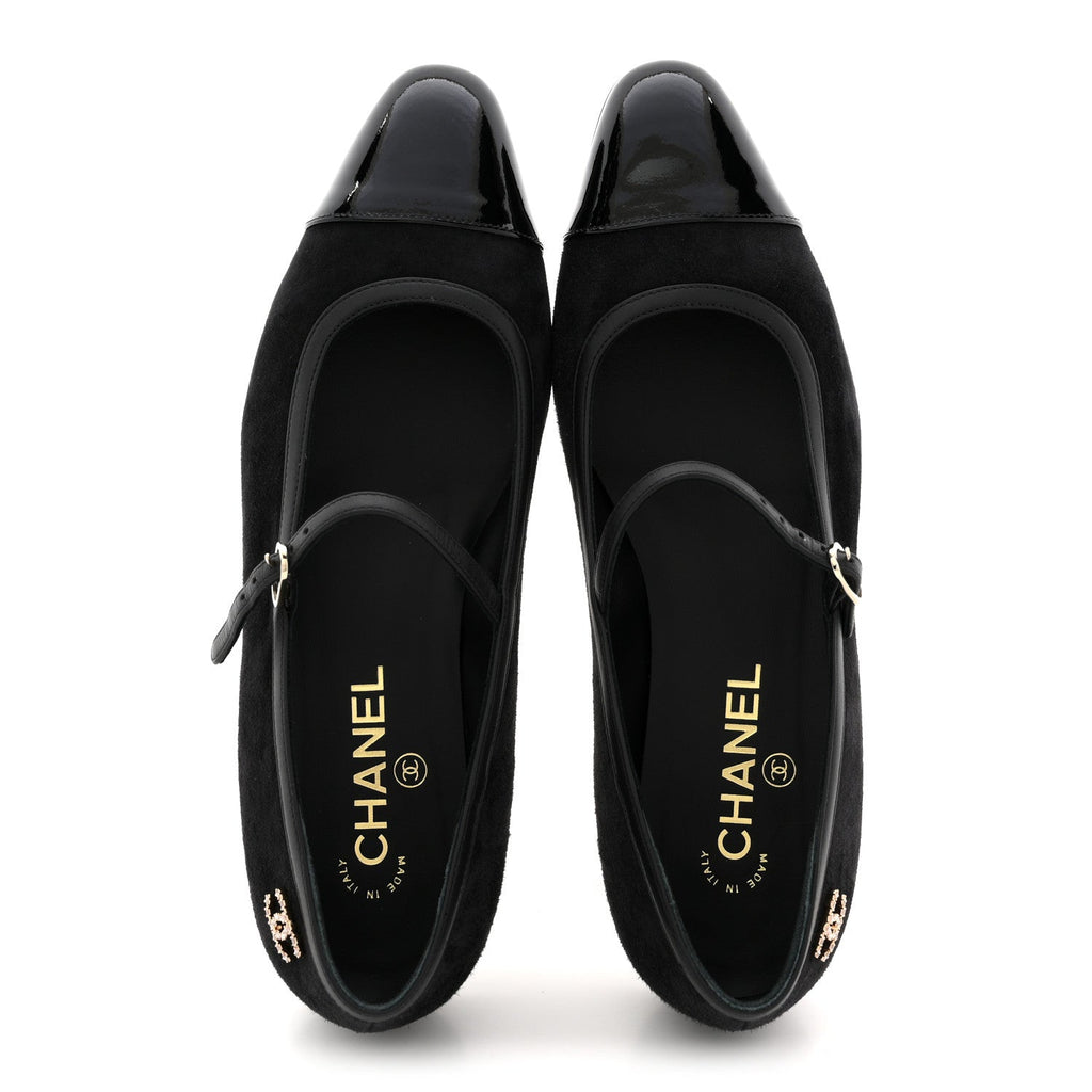 Suede Kidskin Lambskin Patent Calfskin Crystal CC Cap Toe Flats 40 Black