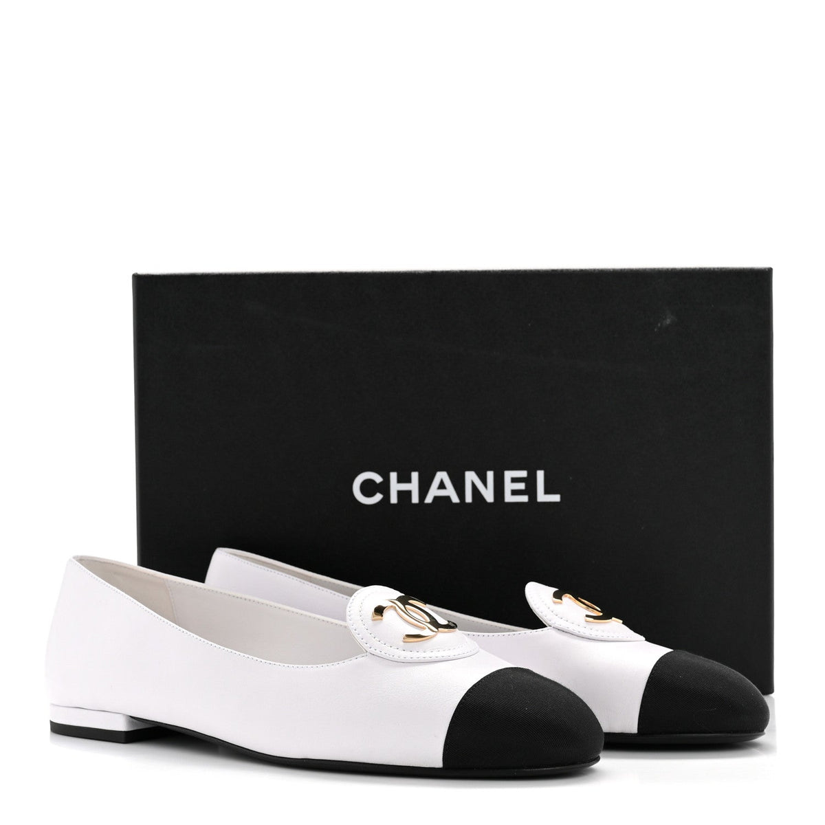Calfskin Grosgrain Cap Toe CC Moccasin Loafers 40 White Black