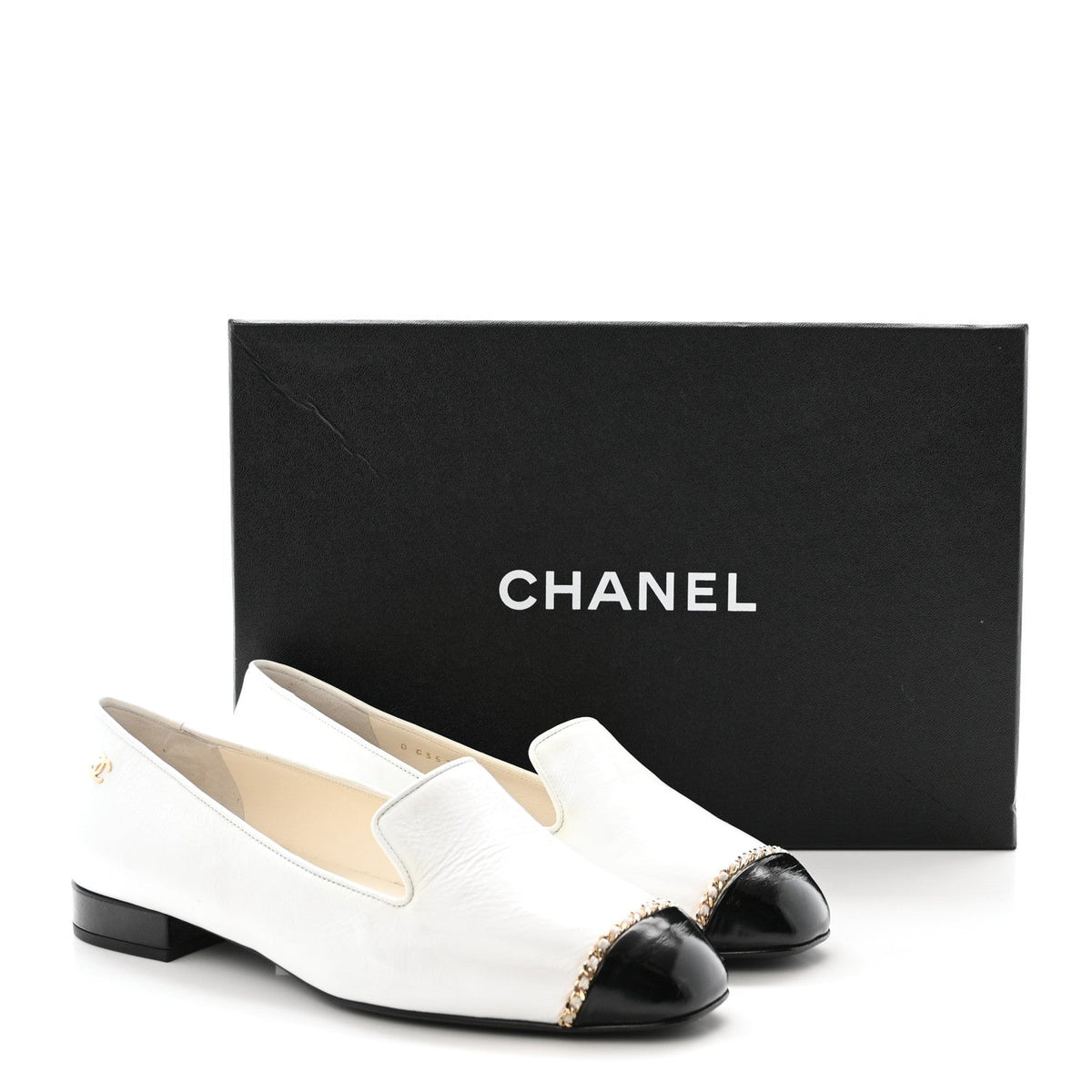 Patent Cap Toe Chain Moccasin Loafers 37 White Black