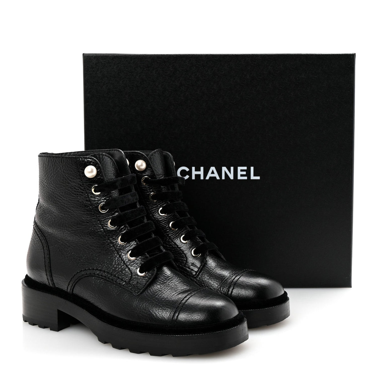 Shiny Calfskin Velvet Pearl Combat Short Boots 37 Black
