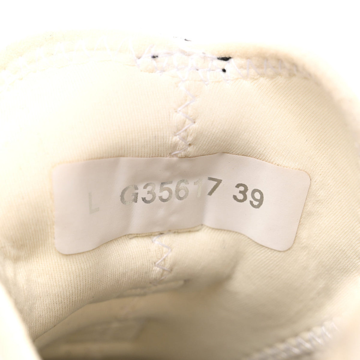 Velvet Calfskin Mixed Fibers CC Sneakers 39 Ivory Black