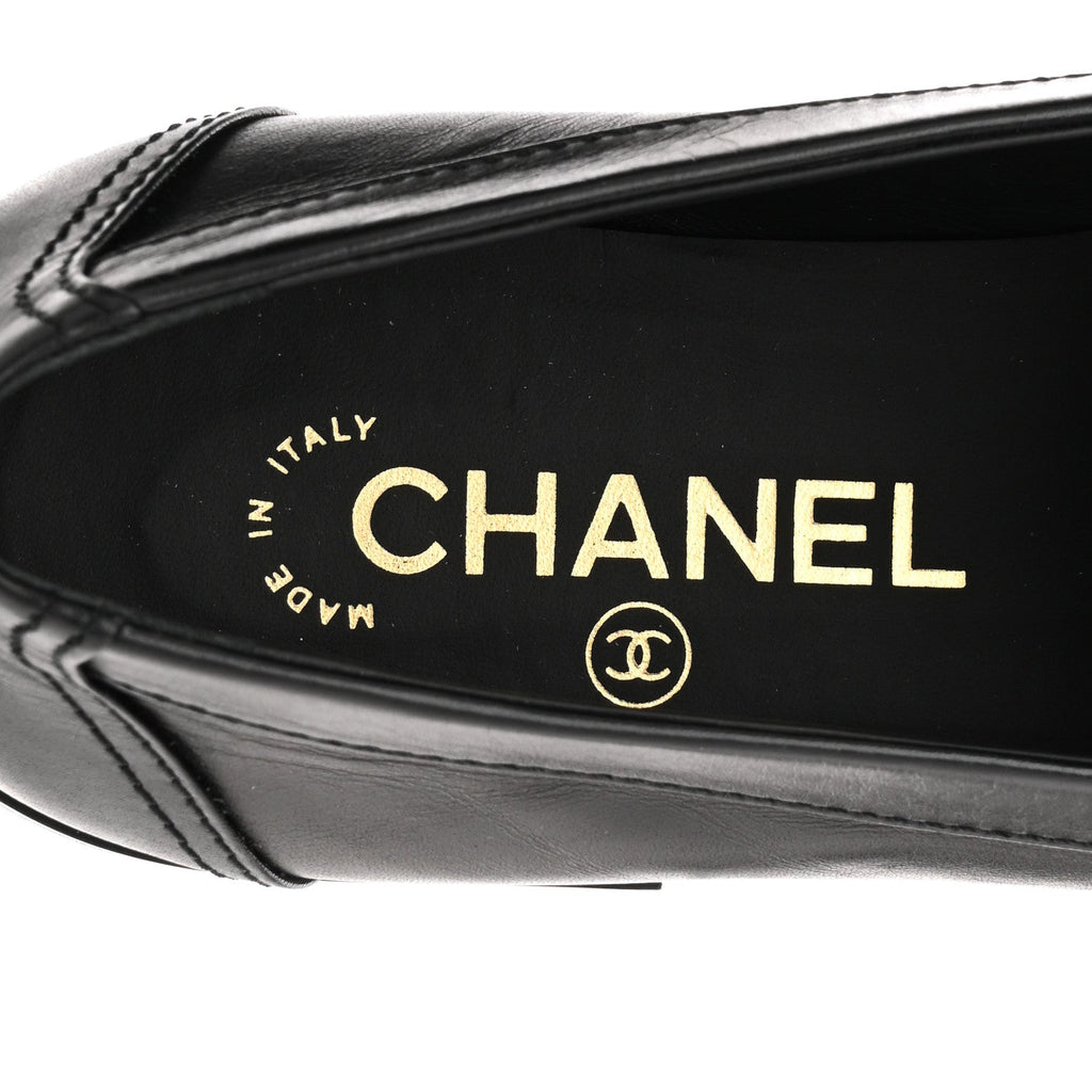 Shiny Calfskin Metal CC Mocassin Loafers 38.5 Black
