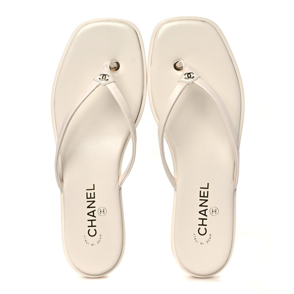 Goatskin CC Times Square Thong Sandals 42 White