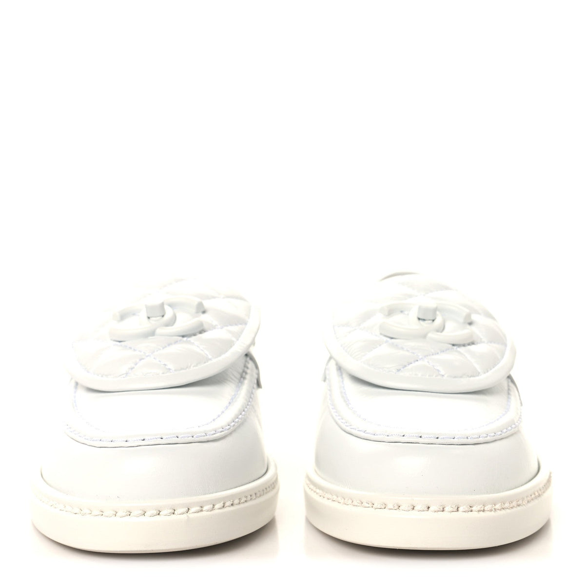 Crumpled Lambskin Quilted CC Turnlock Loafers 37 White