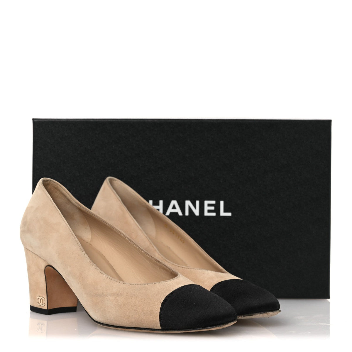 Suede Satin Cap Toe Low Heel Pumps 36 Beige Black