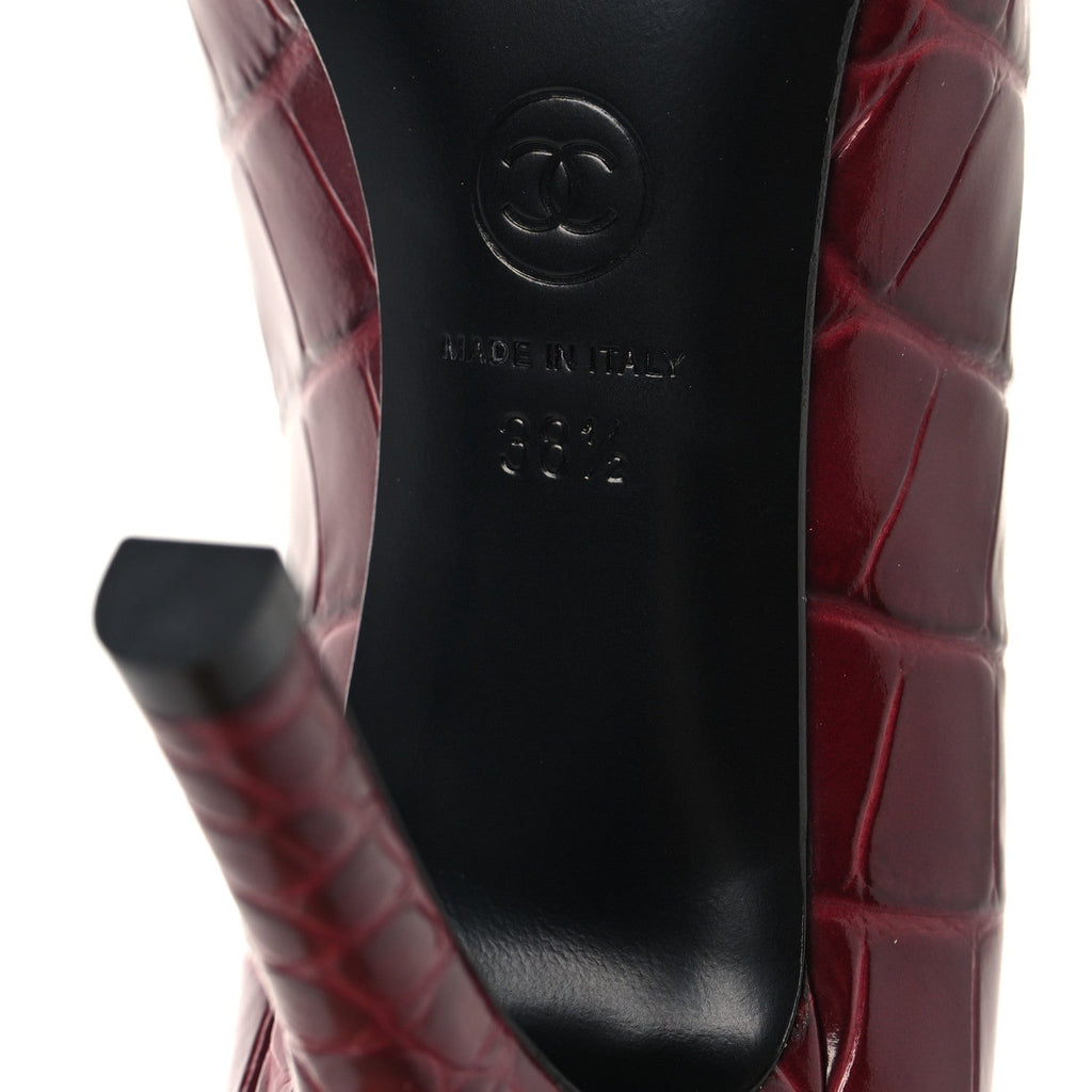 Crocodile Embossed Patent Calfskin Pumps 38.5 Burgundy Black