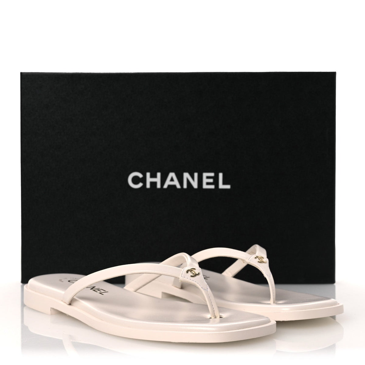 Goatskin CC Times Square Thong Sandals 37 Beige