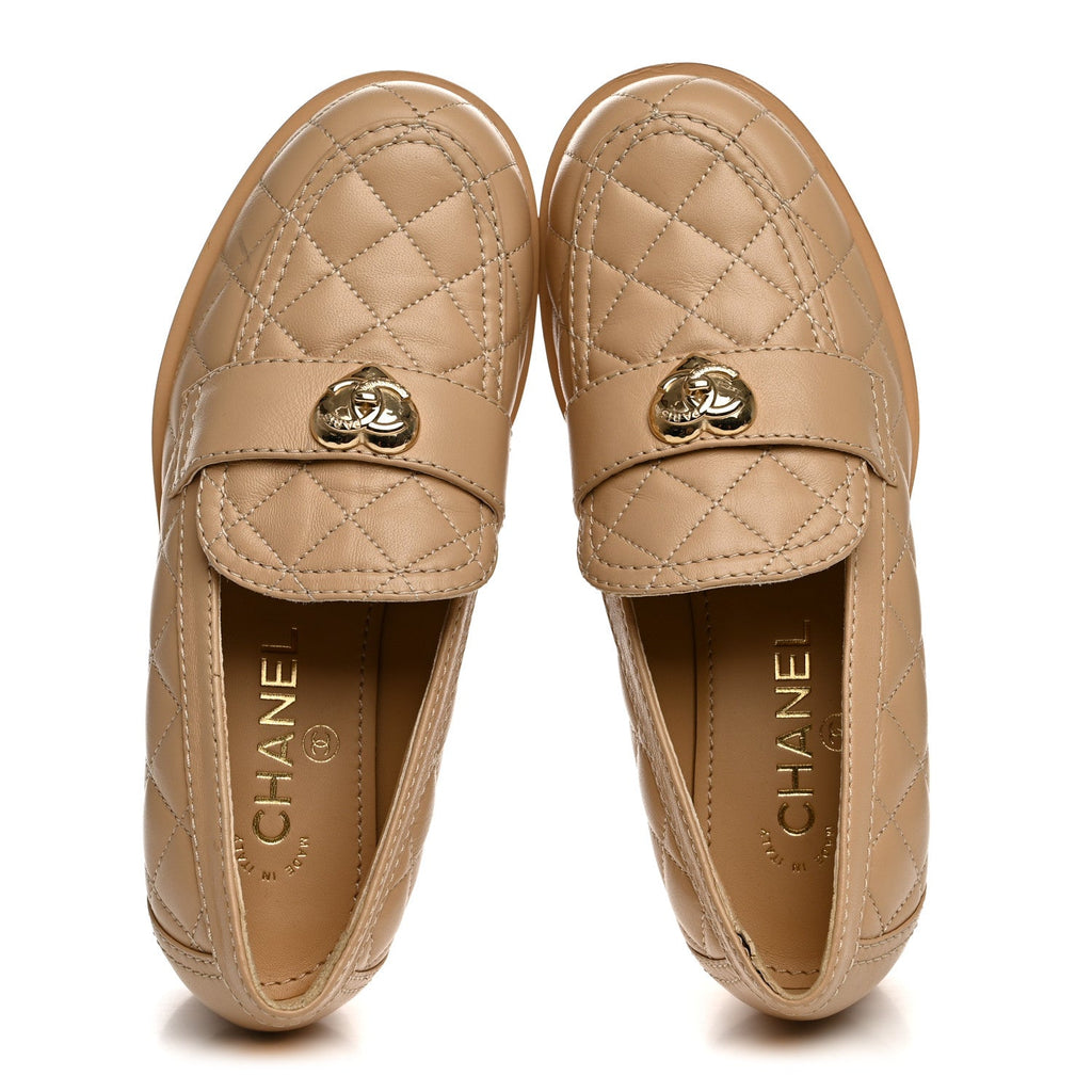 Lambskin Quilted CC Heart Loafers 37 Beige 37 Beige