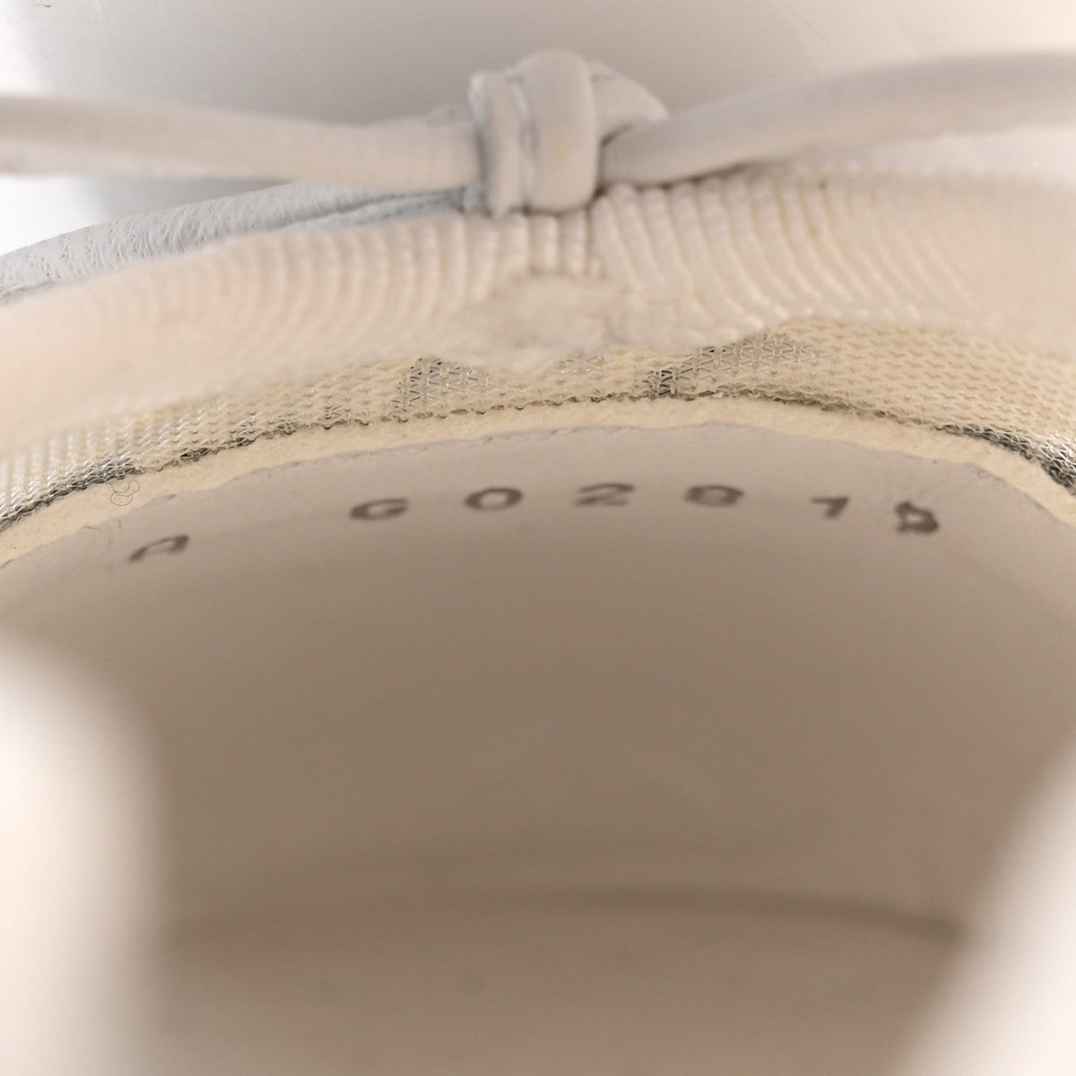 Cotton Mixed Fibers Grosgrain Cap Toe CC Ballerina Flats 37.5 White Black