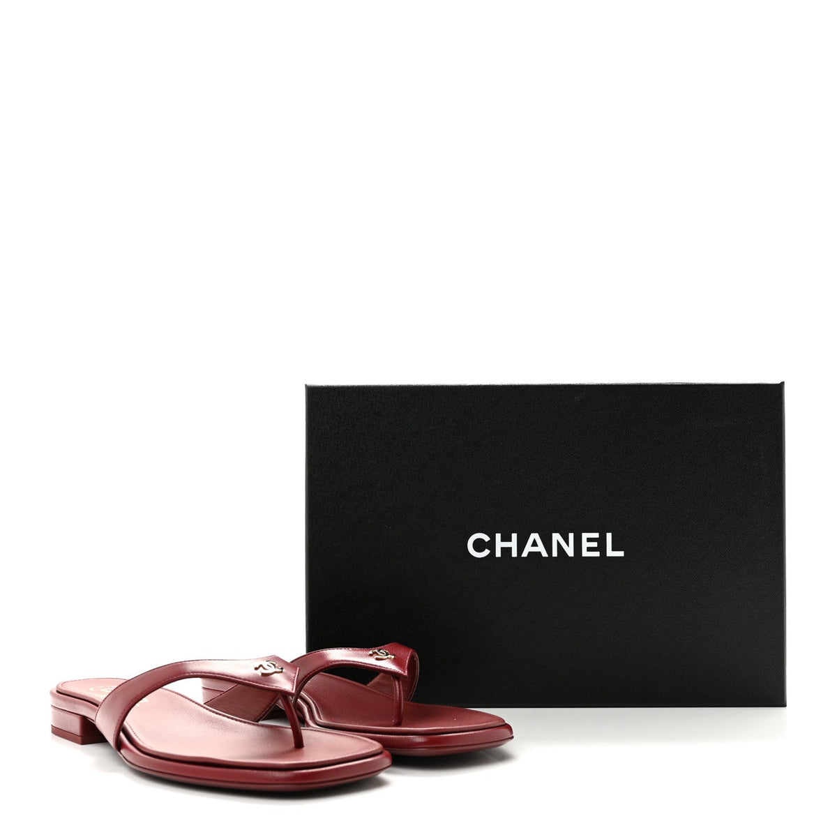 Lambskin CC Thong Sandals 39 Burgundy