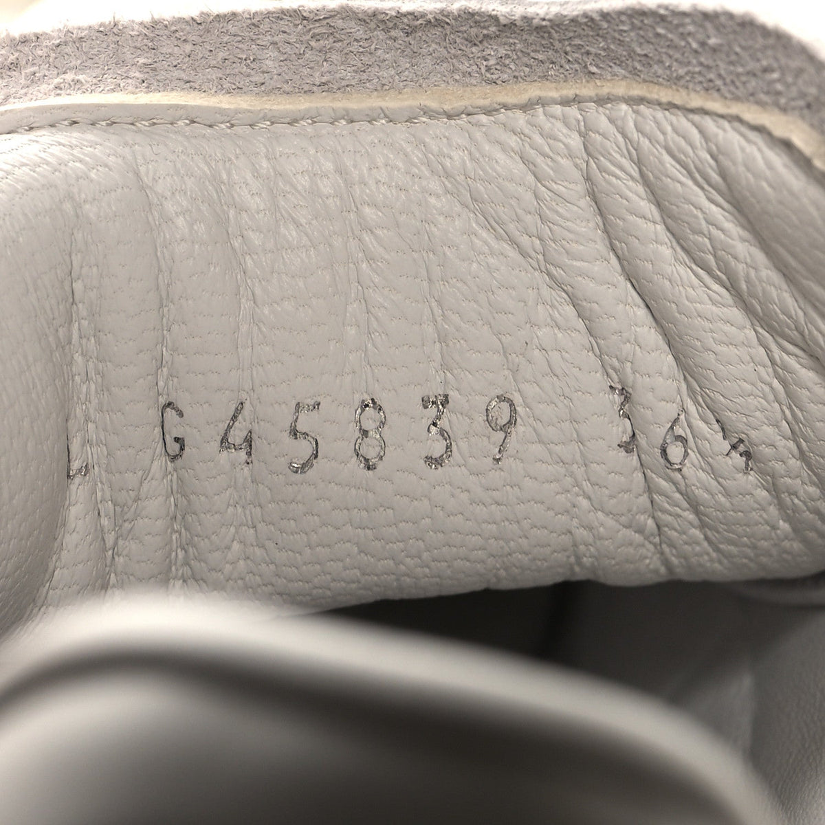 Shiny Calfskin Suede Quilted CC Logo Sneakers 36.5 White