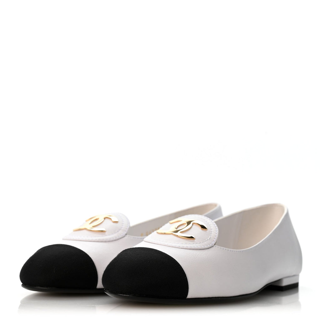 Calfskin Grosgrain Cap Toe CC Moccasin Loafers 37 White Black