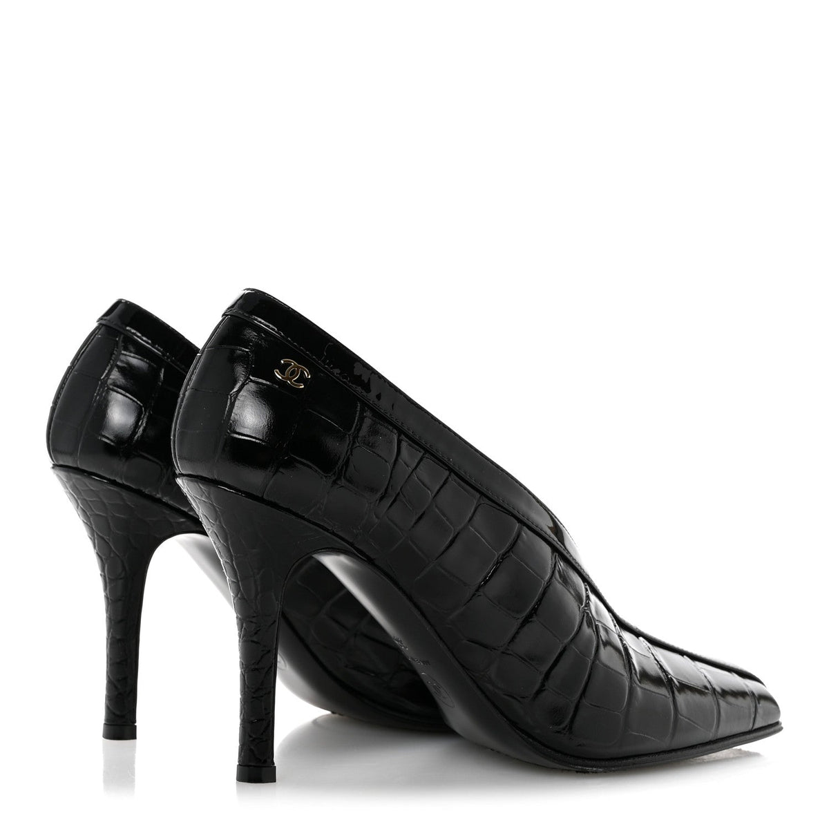 Crocodile Embossed Patent Calfskin Pumps 38 Black