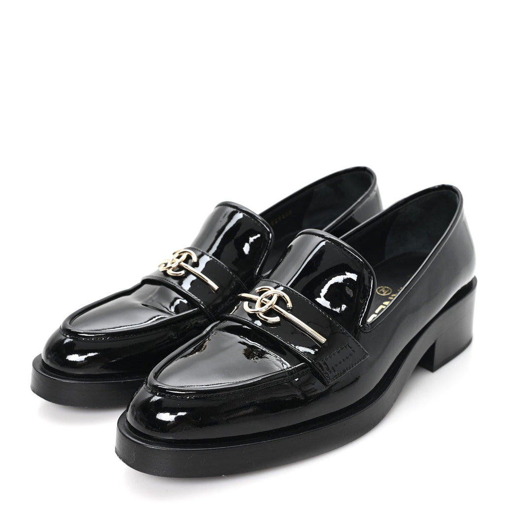 Patent Calfskin Metal CC Mocassin Loafers 38.5 Black