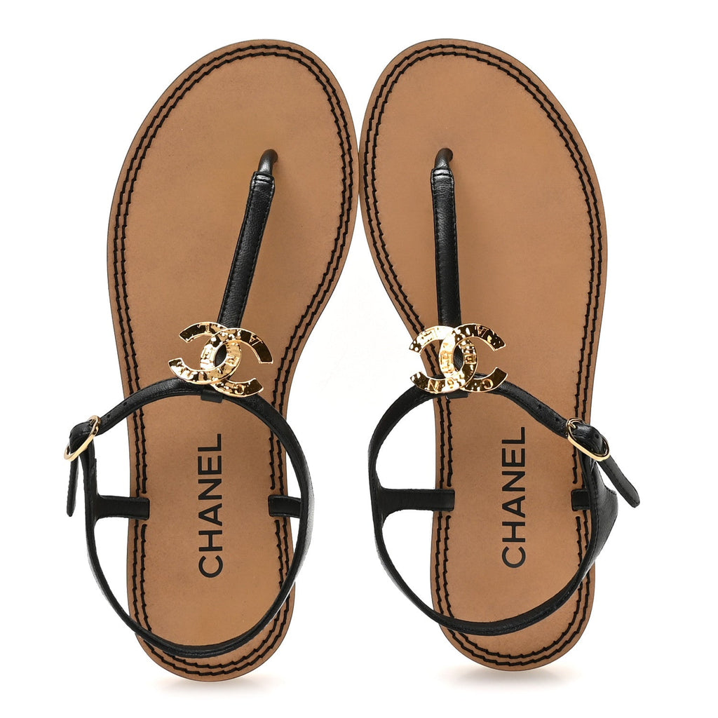 Lambskin CC Thong Sandals 38.5 Black Gold