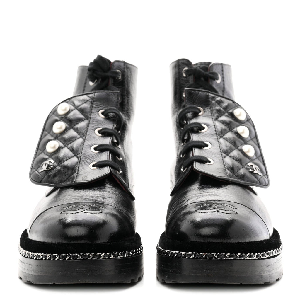 Crackled Calfskin Velvet Pearl Combat Short Boots 38 Black