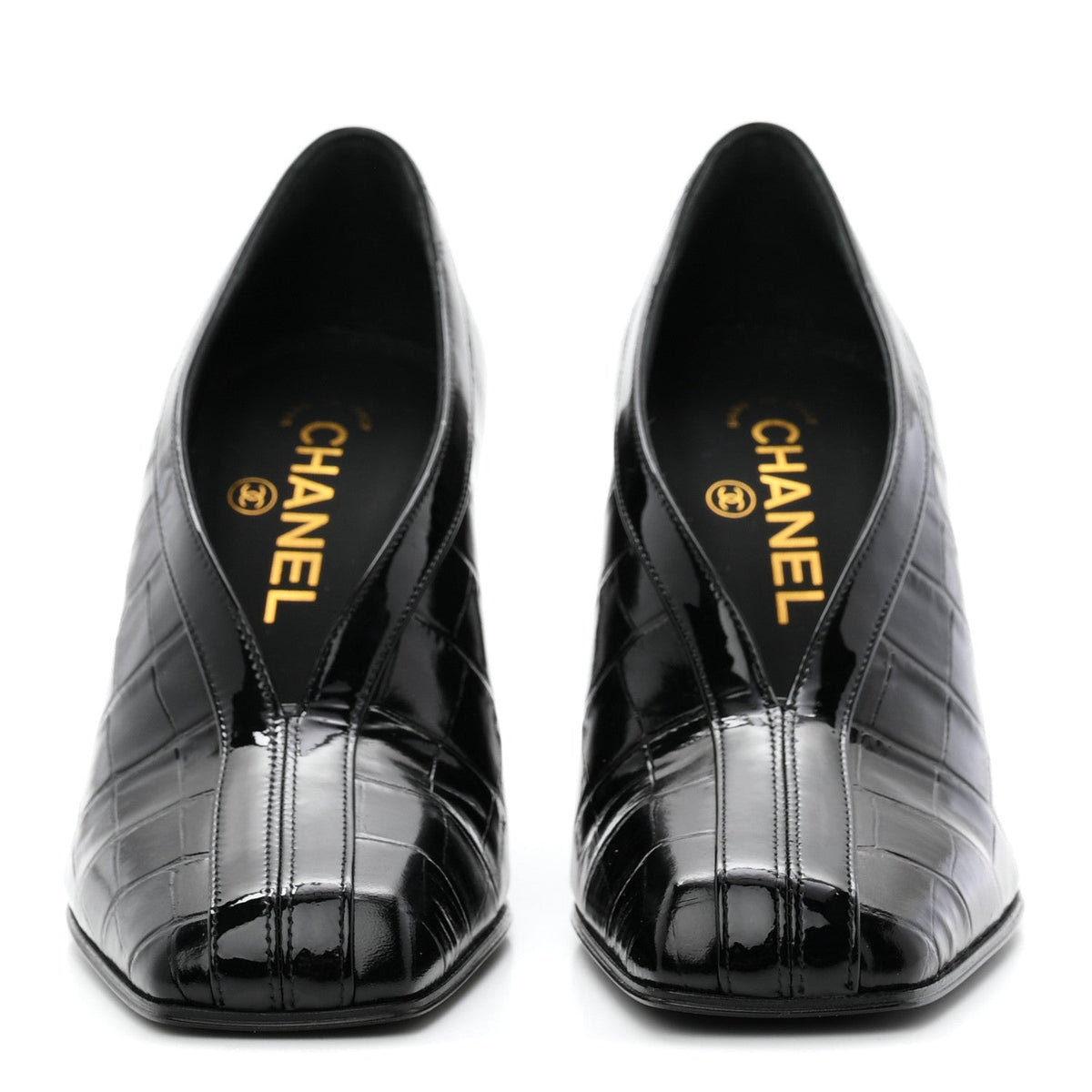 Crocodile Embossed Patent Calfskin Pumps 38.5 Black