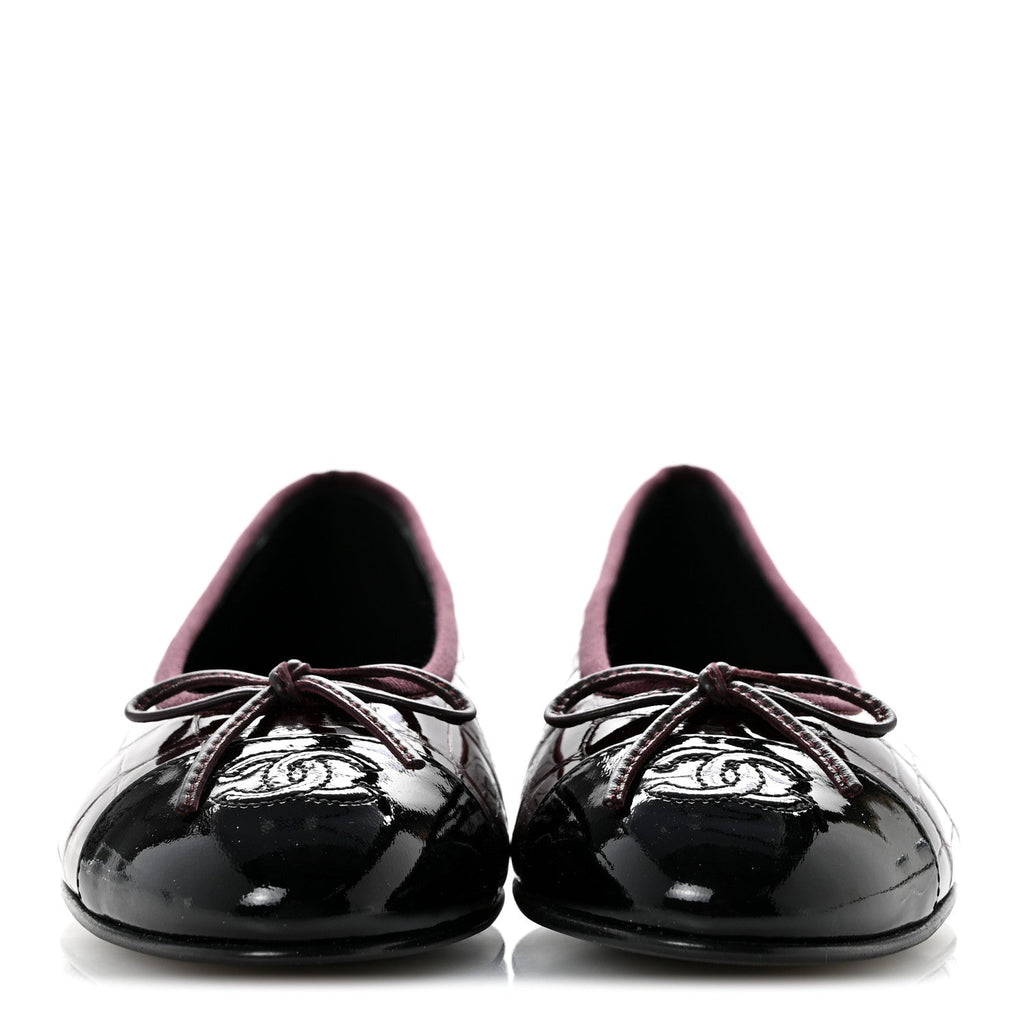 Crocodile Embossed Patent Calfskin Cap Toe CC Ballerina Flats 37.5 Dark Burgundy Black