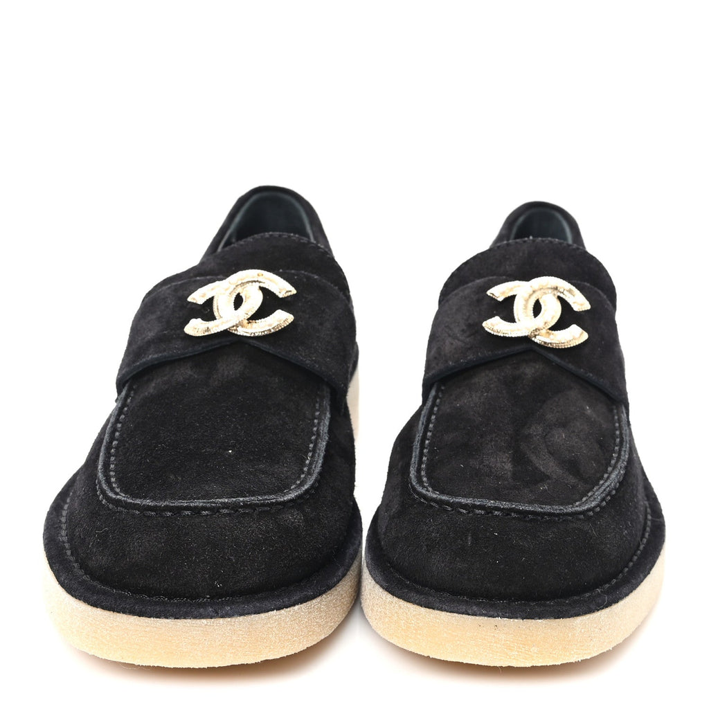 Suede Calfskin Pearl CC Moccasin Loafers 38.5 Black